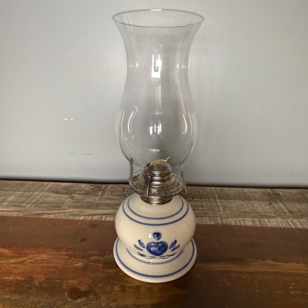Vintage Lamplight Farms Oil Lamp Blue Heart Ceramic Kerosene Hurricane Shade